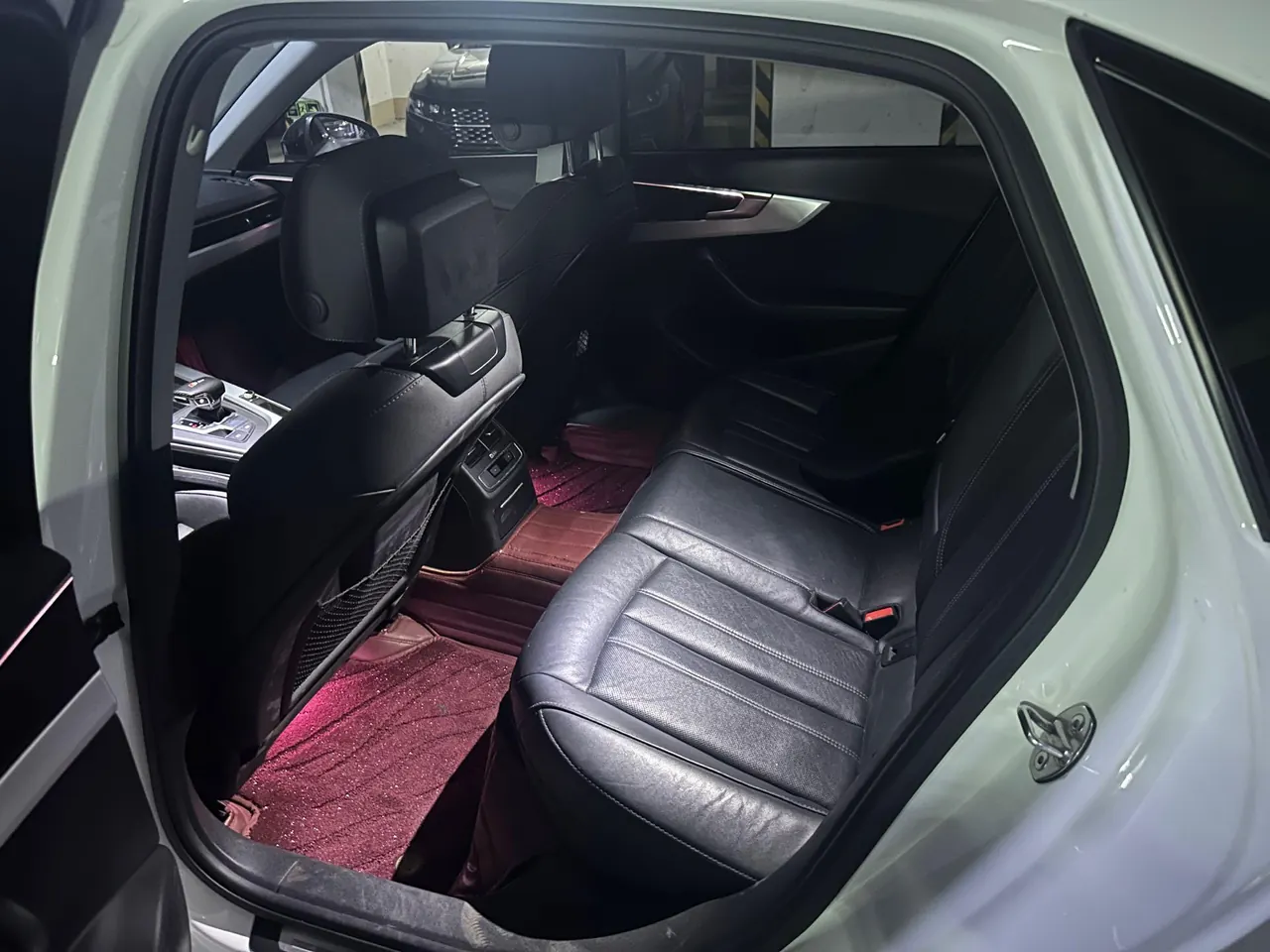 Audi 2020 A4L 2.0TFSI 40TFSI Deluxe Dynamic Automatic 5