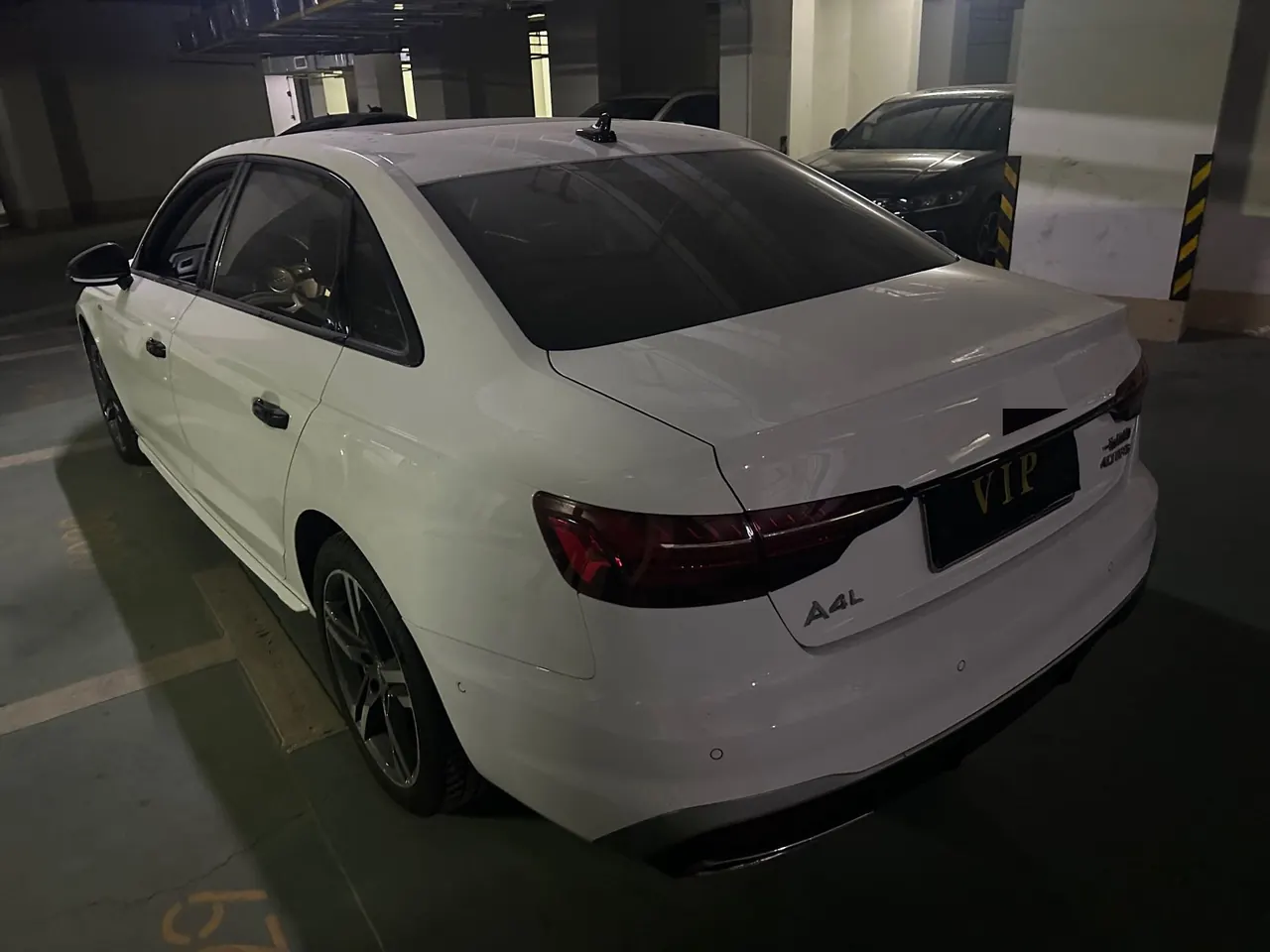 Audi 2020 A4L 2.0TFSI 40TFSI Deluxe Dynamic Automatic 6