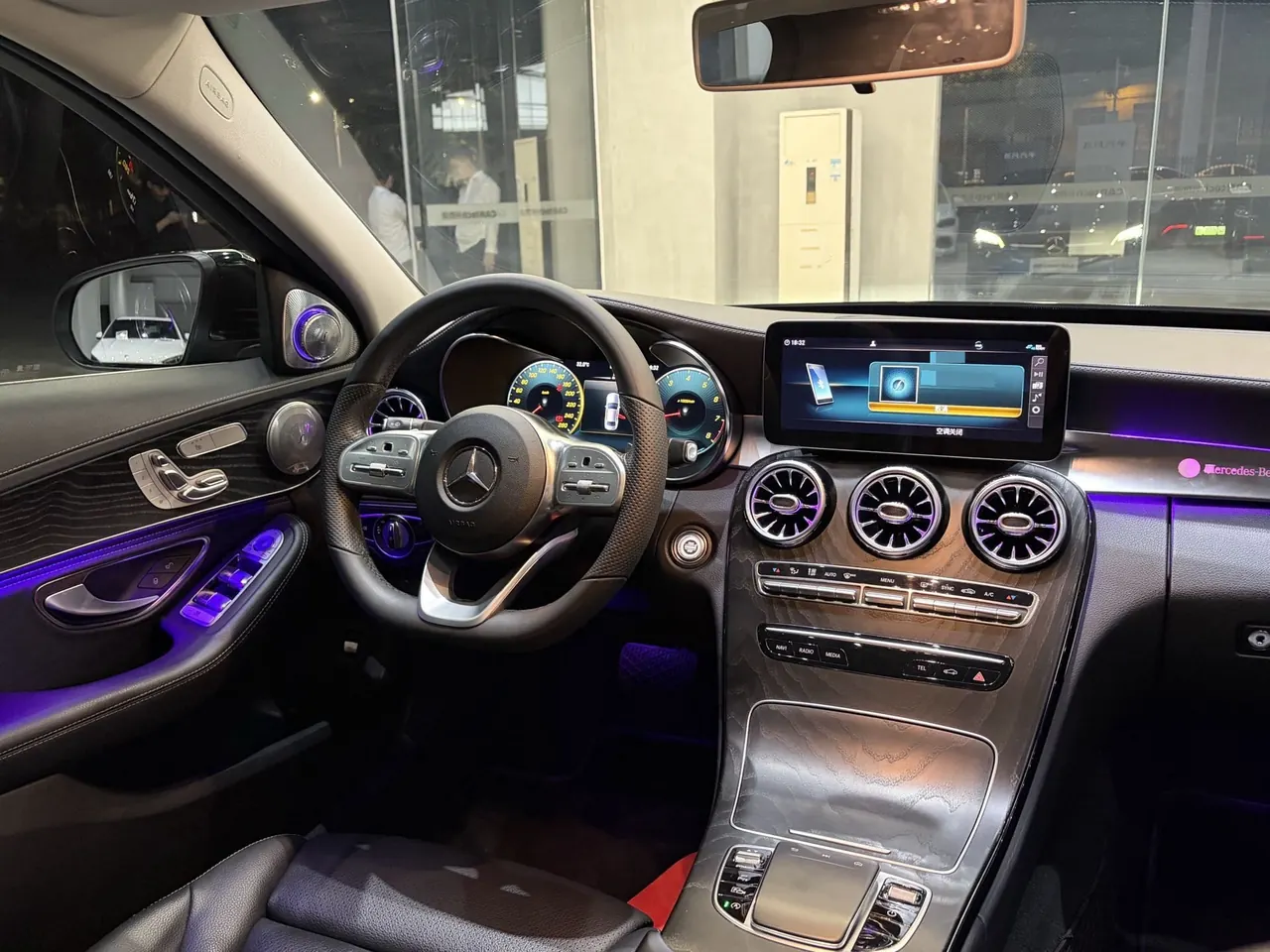 Mercedes Benz Class C 2020 C 260 L 48V 1.5T Sports Edition Automatic Gear 3