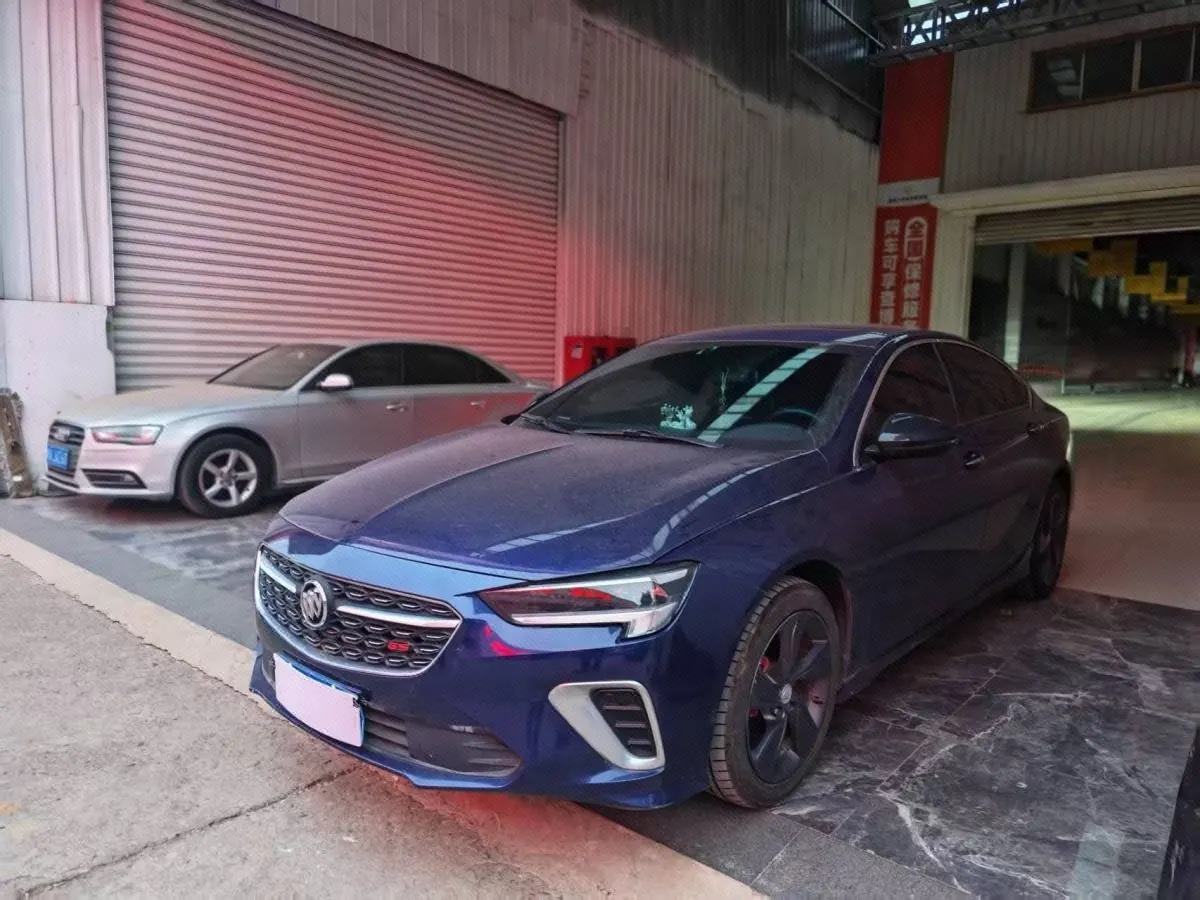 Open image lightbox: Buick 2020 Regal GS 2.0T 28T Elite Automatic Gear