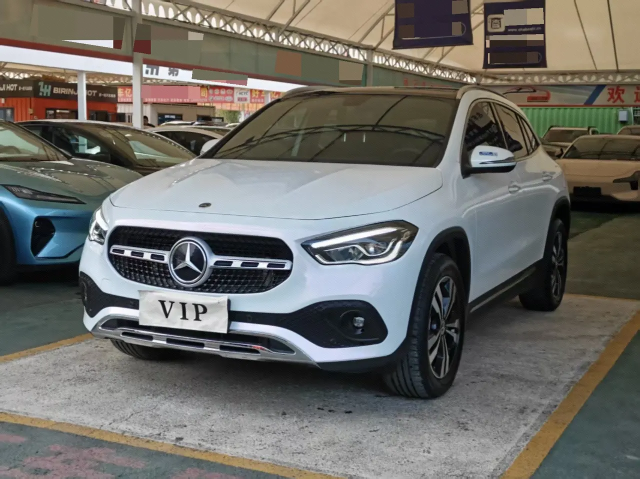 Mercedes Benz 2020 GLA 200 1.3T automatic gear - View 1