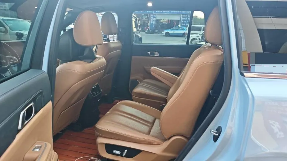 Li 2020 ONE 1.2T extended range 6-seat automatic gear 4