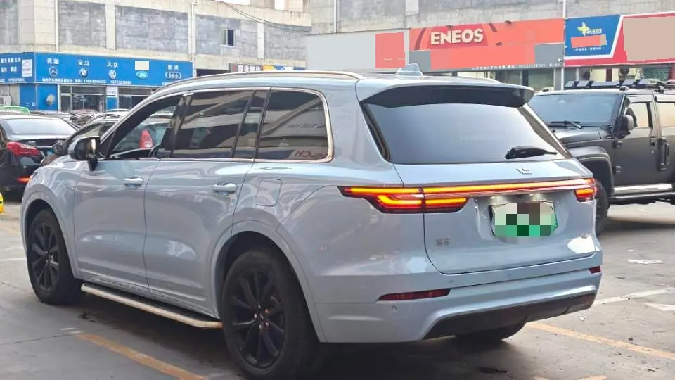 Li 2020 ONE 1.2T extended range 6-seat automatic gear 5