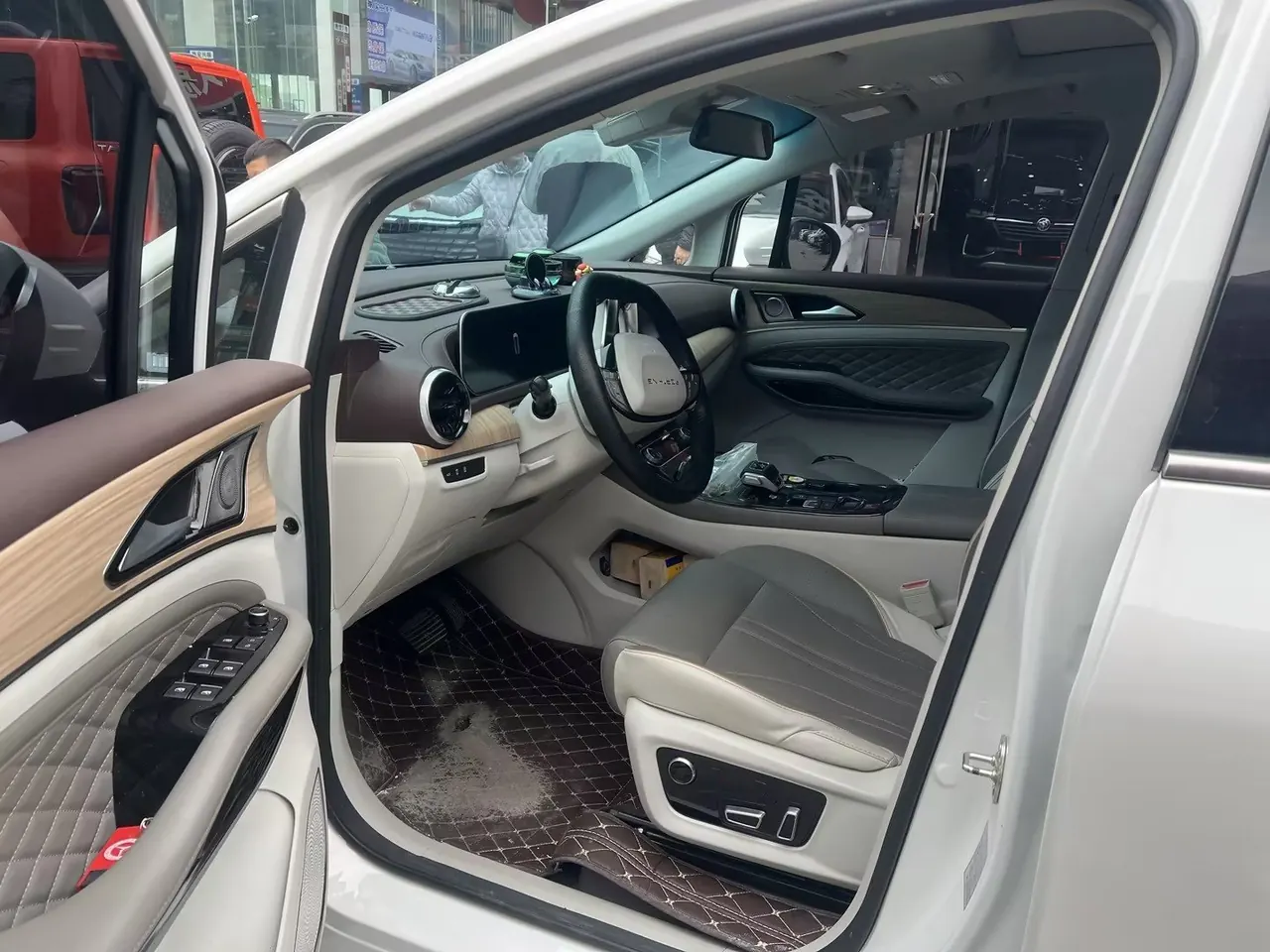 Forthing 2023 yacht 1.5T star flagship automatic gear 2