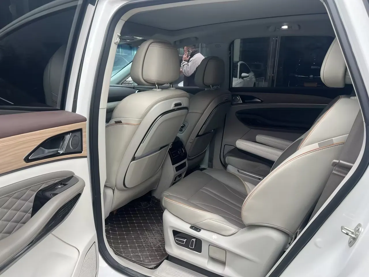 Forthing 2023 yacht 1.5T star flagship automatic gear 3