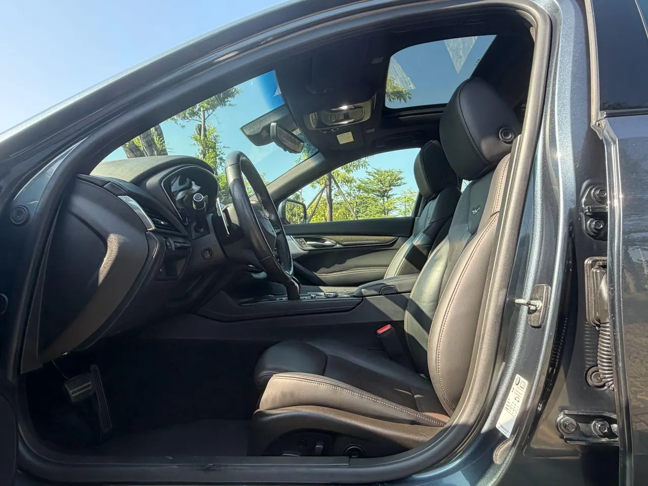 Cadillac 2020 CT5 2.0T 28T Platinum Sports Edition Automatic Gear 9