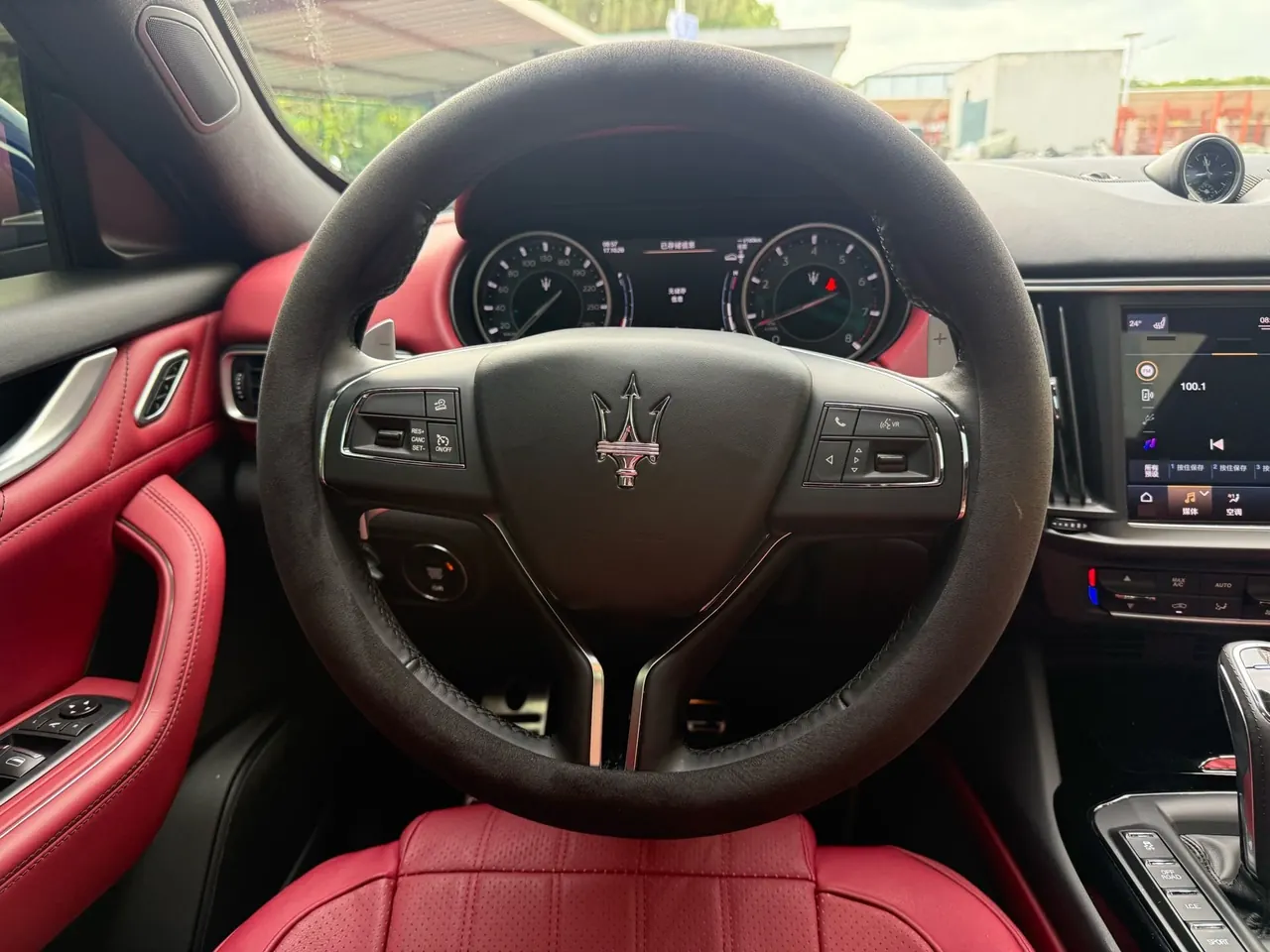 Maserati Levante (Imported) 2021 Levante 3.0T Standard Edition Automatic Gear 10