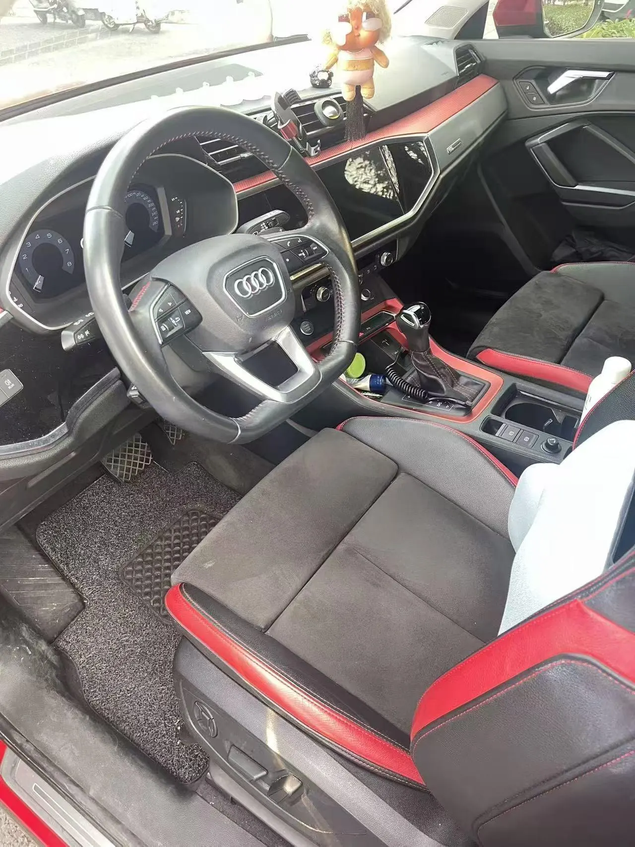 Audi 2020 Q3 1.4TFSI 35TFSI Fashion Elegant Automatic Gear 5