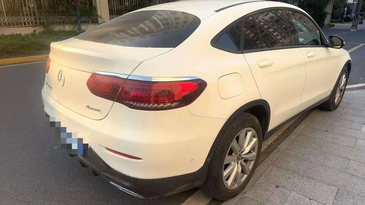 Mercedes Benz 2020 GLC 260 L 4MATIC 2.0T Dynamic Automatic 3