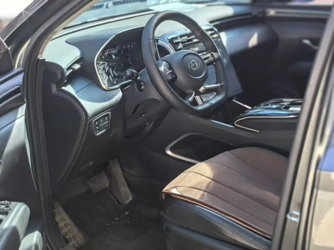 Hyundai 2023 Tousheng L 1.5T DLX Deluxe Edition Automatic Gear 2