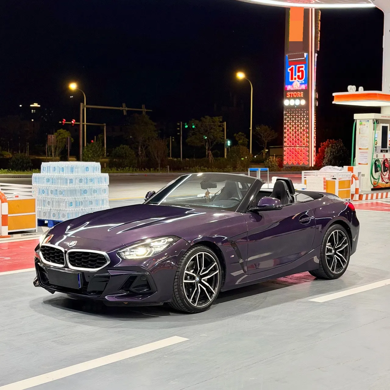 BMW Z4 (Imported) 2023 Z4 sDrive25i 2.0T M Sports Obsidian Night Suit Automatic Gear - View 1