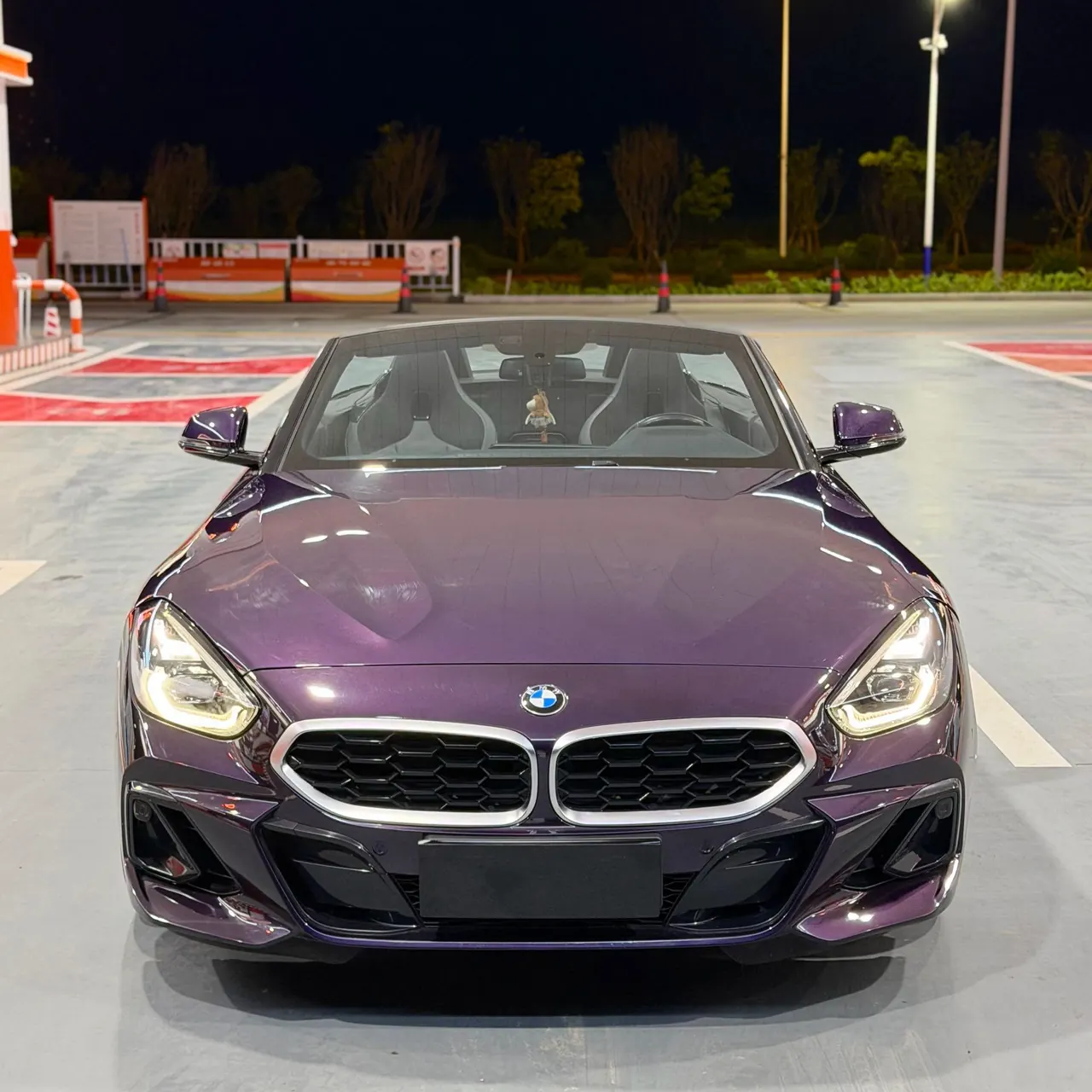 BMW Z4 (Imported) 2023 Z4 sDrive25i 2.0T M Sports Obsidian Night Suit Automatic Gear 3