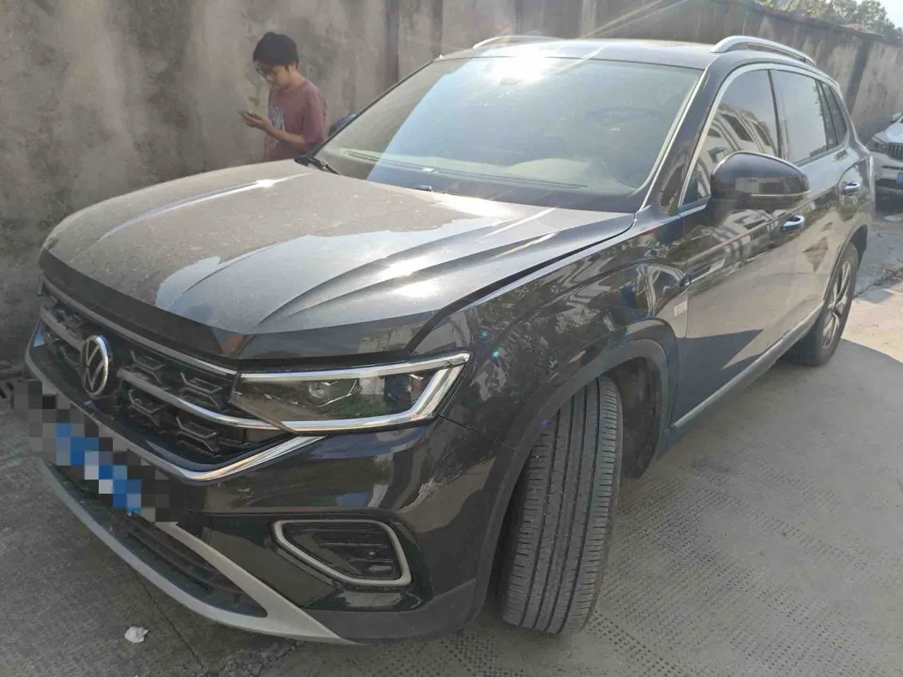打开图片灯箱:Volkswagen 2023 Tanyue 1.4TSI 280TSI Two-Drive Luxury Plus Advanced Edition Automatic Gear