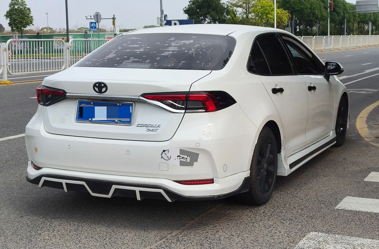 Toyota 2021 Corolla 1.2T Stepless Deluxe Edition Automatic Gear 7