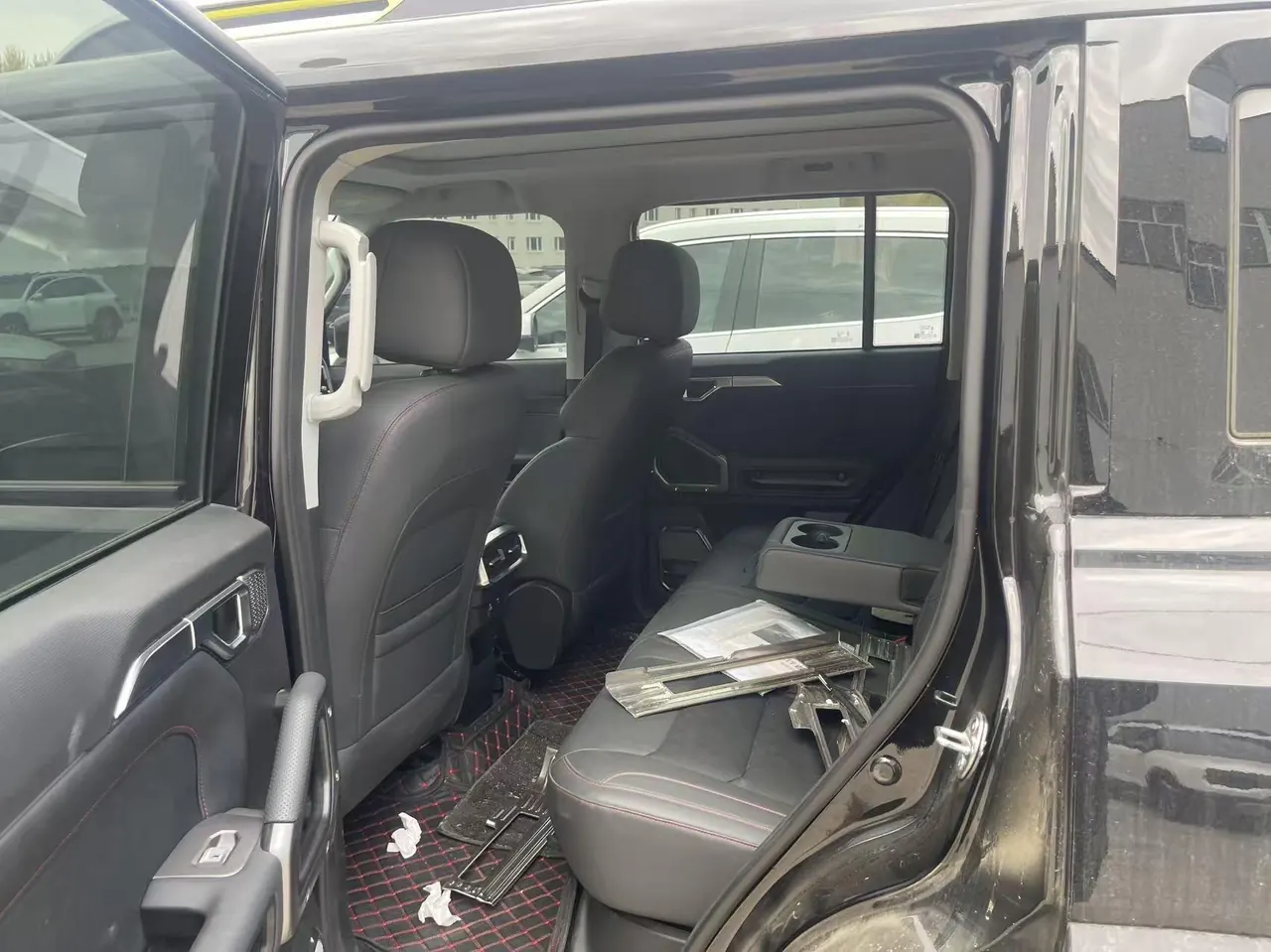 Jetour 2023 Travelers 1.5T Two-Drive Discovery PRO Automatic Gear 3