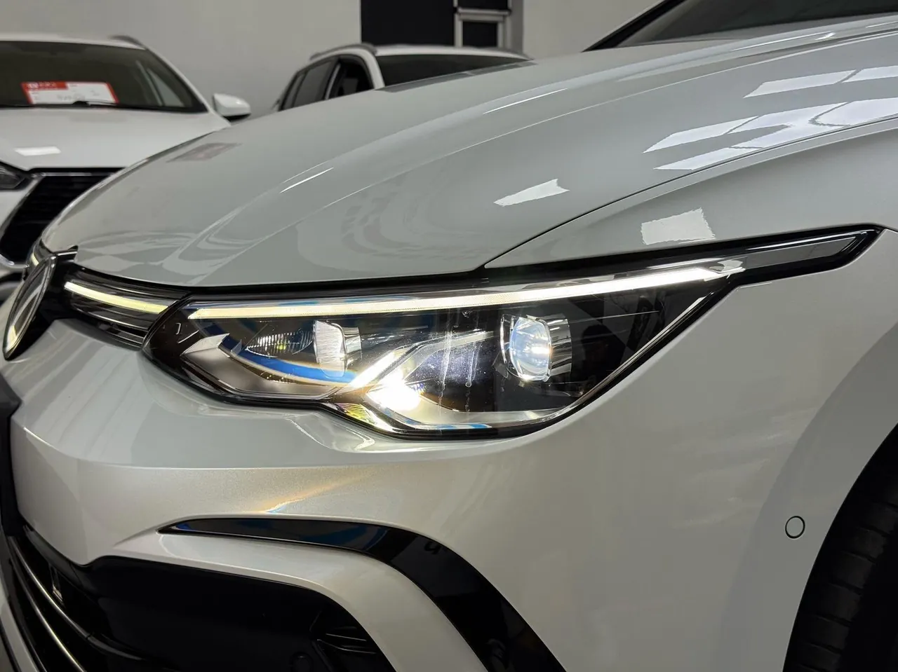 Volkswagen 2021 Golf 8 R-Line 1.4TSI 280TSI Automatic 19