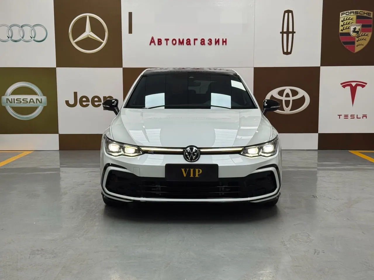 Volkswagen 2021 Golf 8 R-Line 1.4TSI 280TSI Automatic 2
