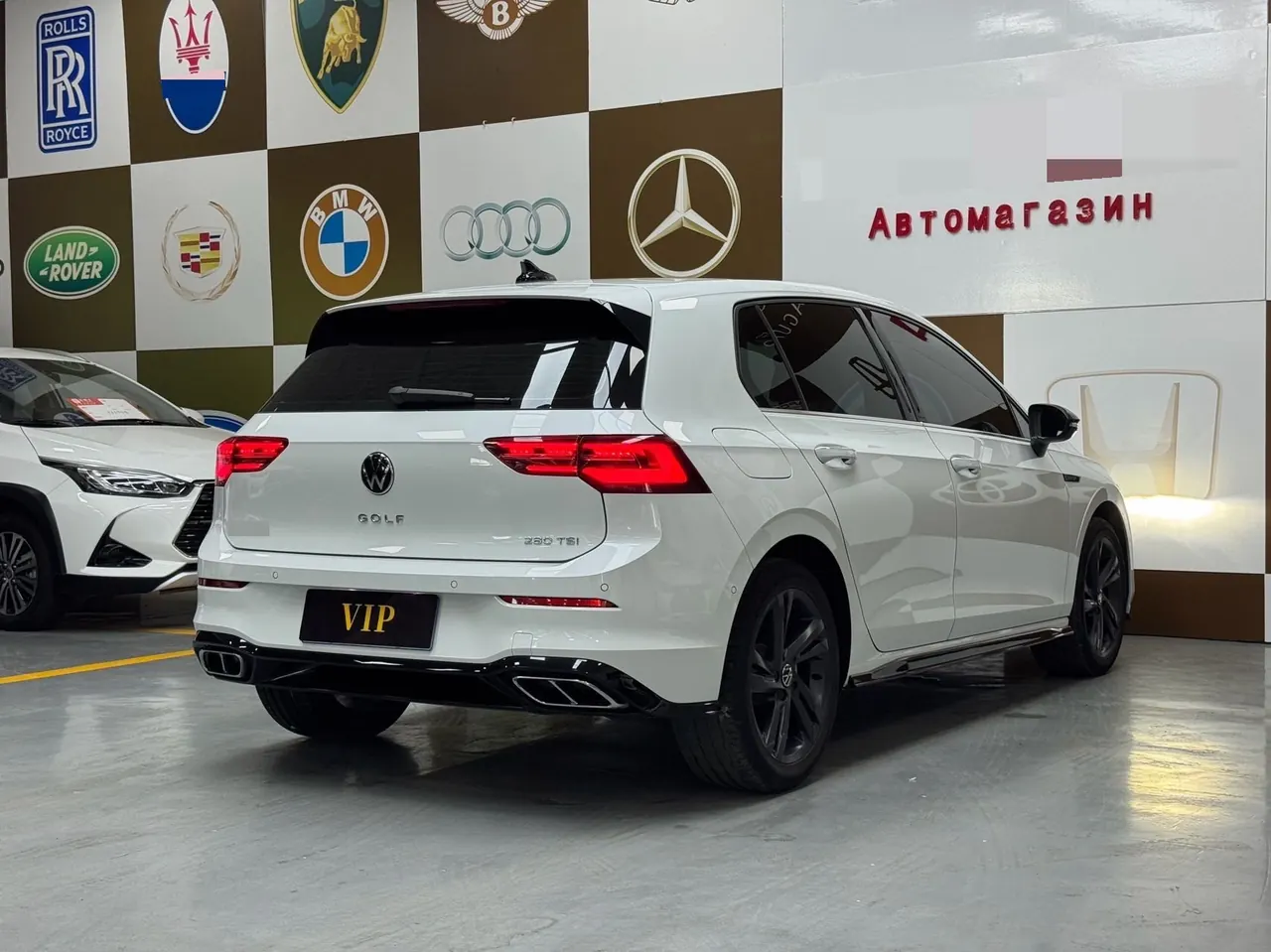Volkswagen 2021 Golf 8 R-Line 1.4TSI 280TSI Automatic 6