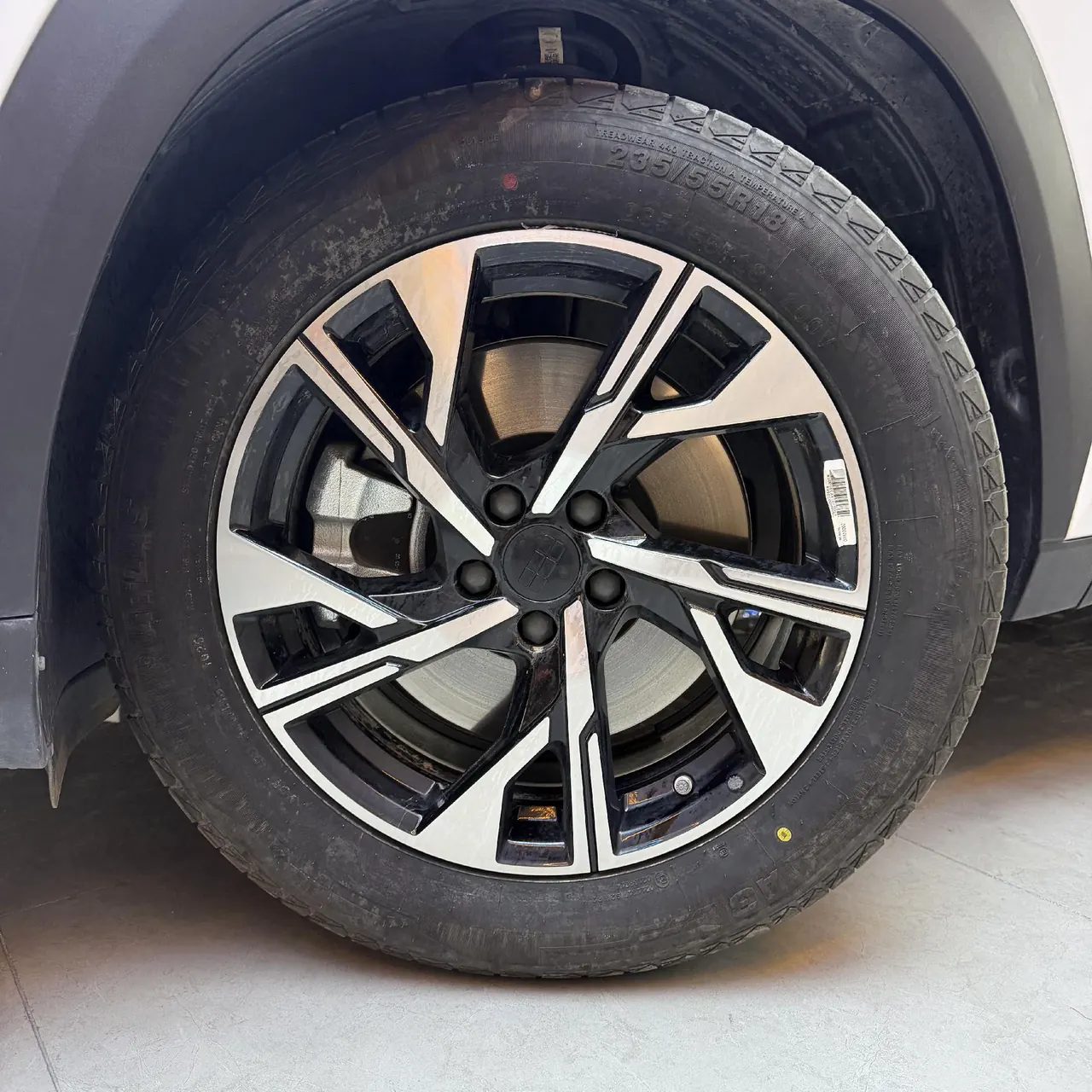 Geely Galaxy 2025 L7 EM-i 1.5 115km sailing version automatic gear 10