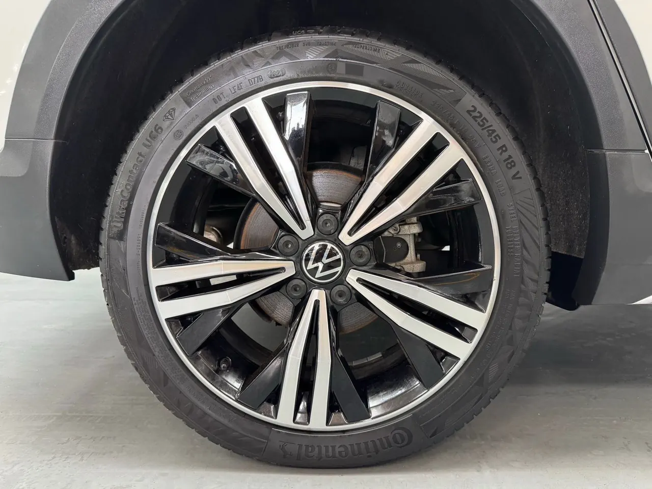 Volkswagen 2021 Touan L 1.4TSI 280TSI Extension Edition 7-seat Automatic Gear 18