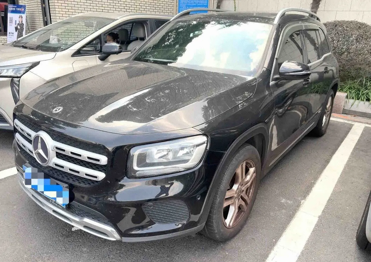 Mercedes Benz 2020 GLB 180 1.3T Fashion Automatic - View 1