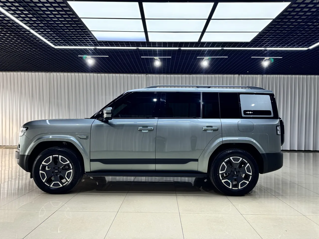 FangChengBao 2025 Titanium 7 1.5T Stepless 200KM Two-Drive Max Edition Automatic Gear 7