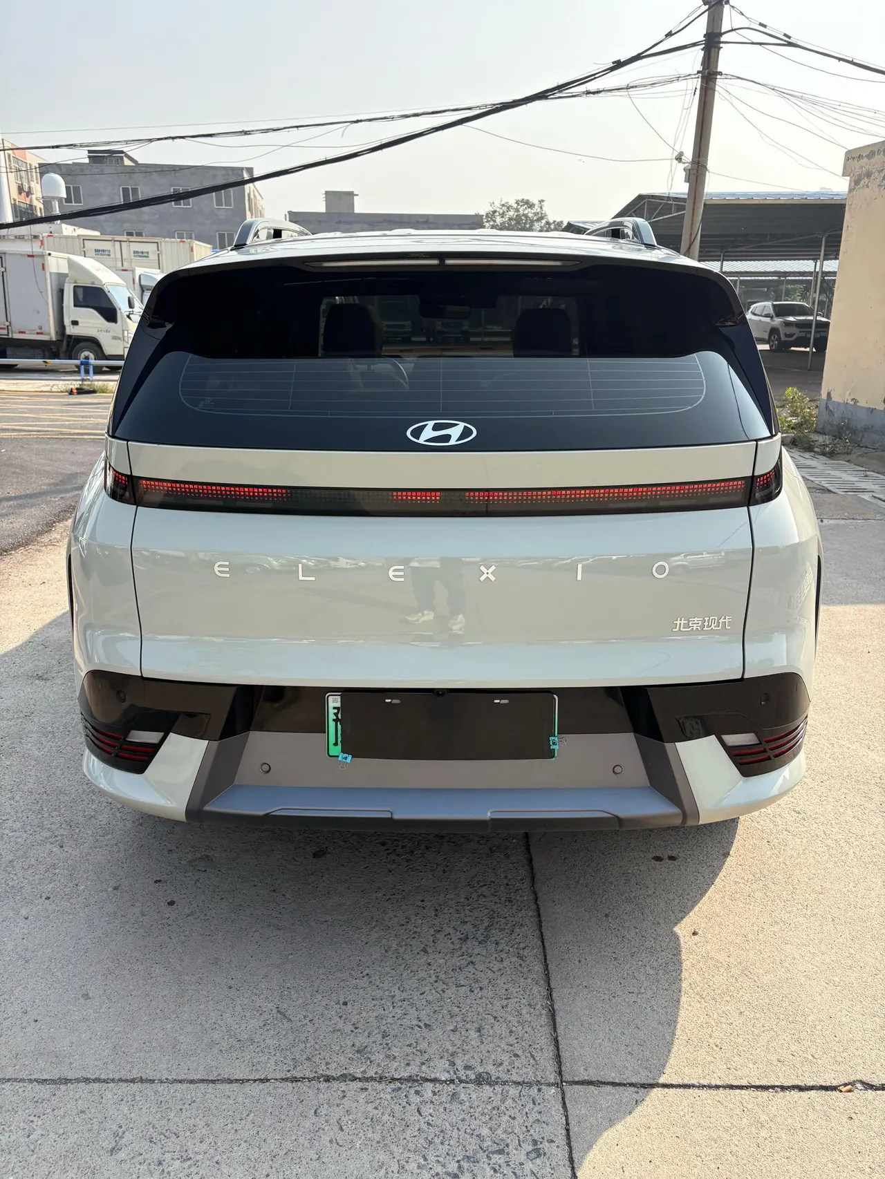 Hyundai 2025 EO Yi Europe Two-Drive TECH Edition 64.2kWh Automatic Gear 5