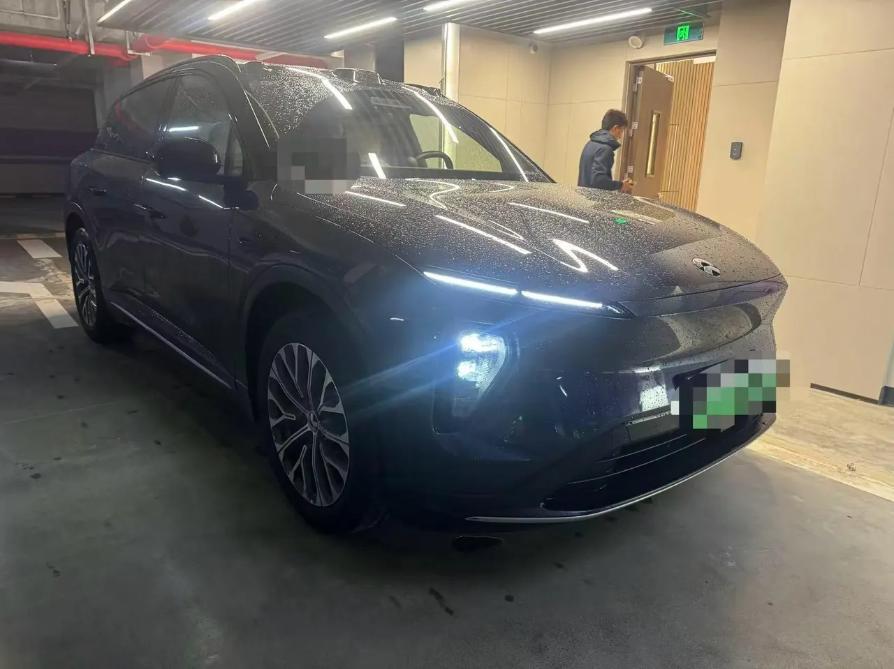 NIO 2023 ES6 75kWh automatic gear 2