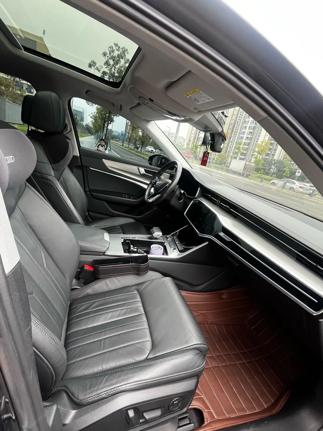 Audi 2021 A6L 2.0TFSI 45TFSI Zhenzhiya Automatic Gear 4