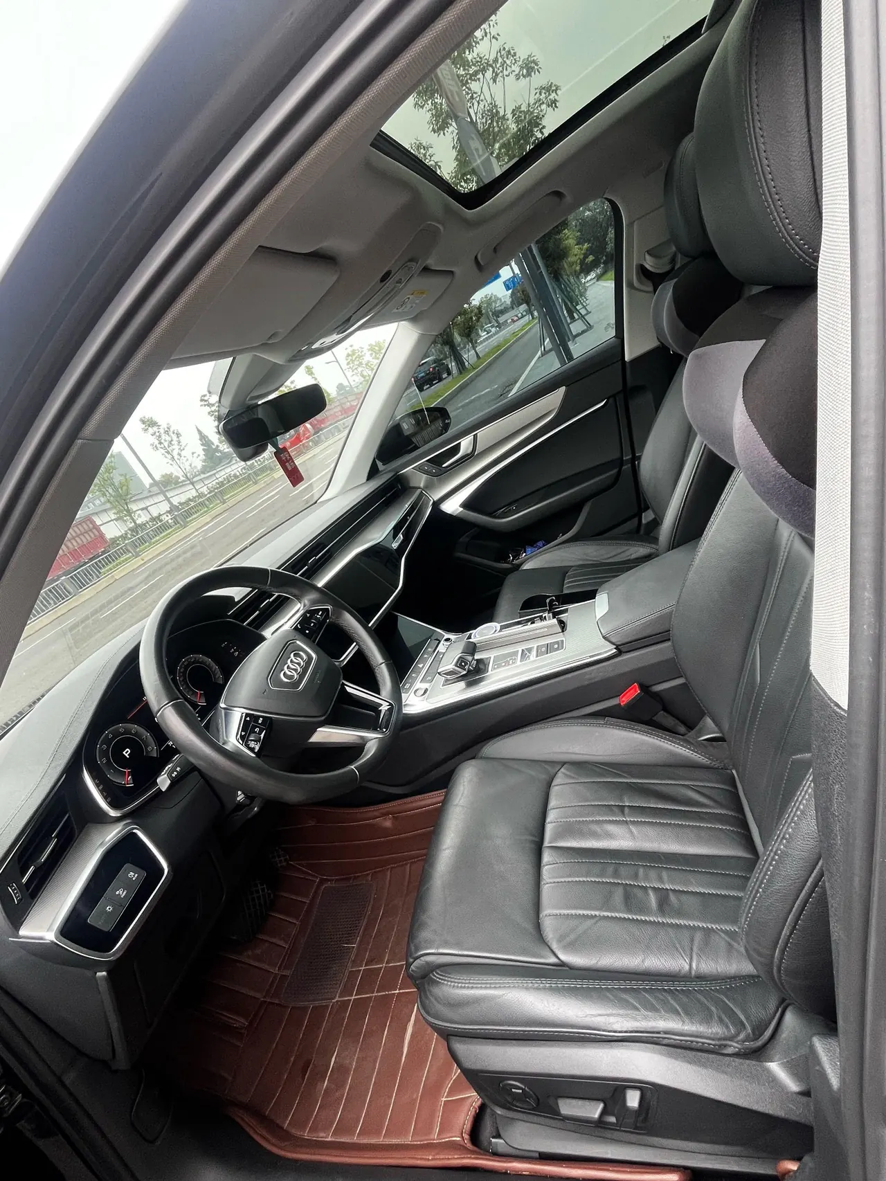 Audi 2021 A6L 2.0TFSI 45TFSI Zhenzhiya Automatic Gear 8