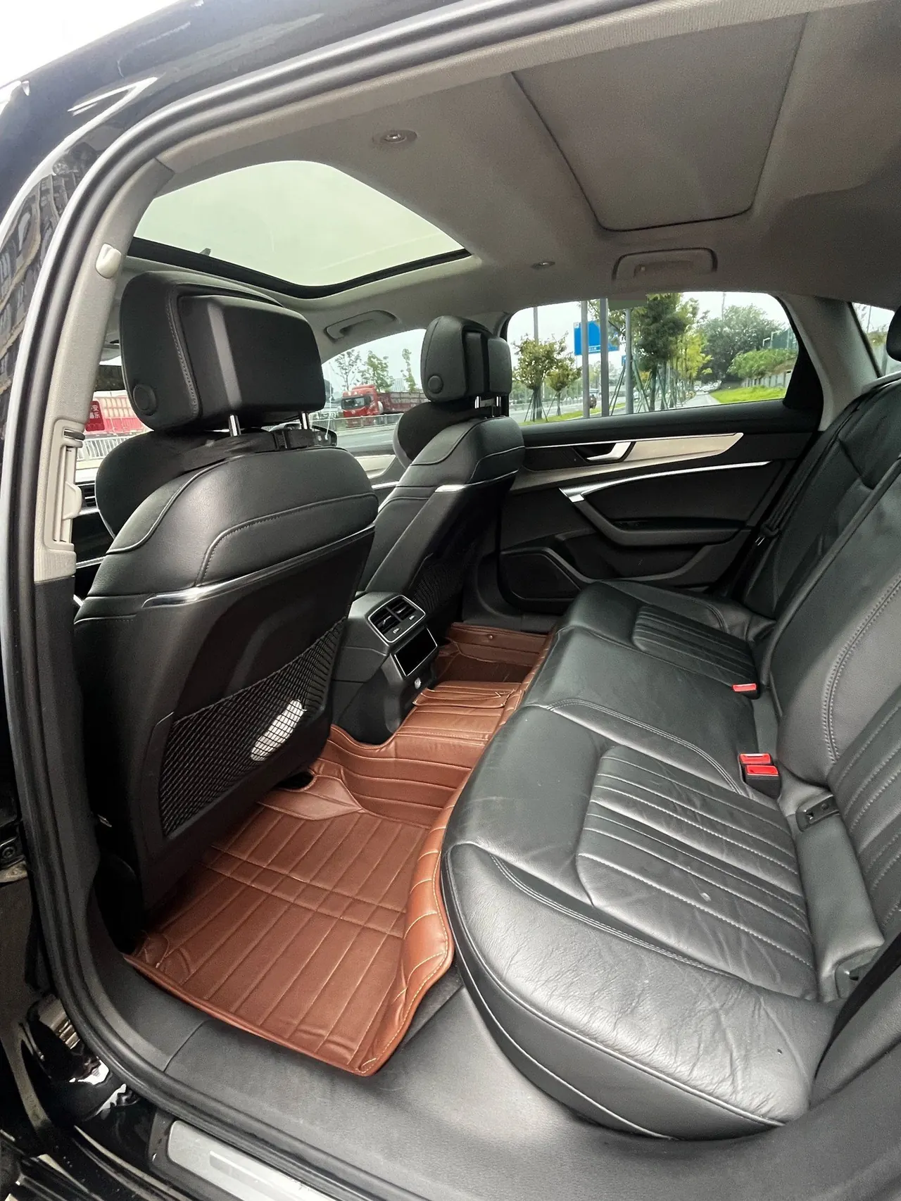 Audi 2021 A6L 2.0TFSI 45TFSI Zhenzhiya Automatic Gear 9