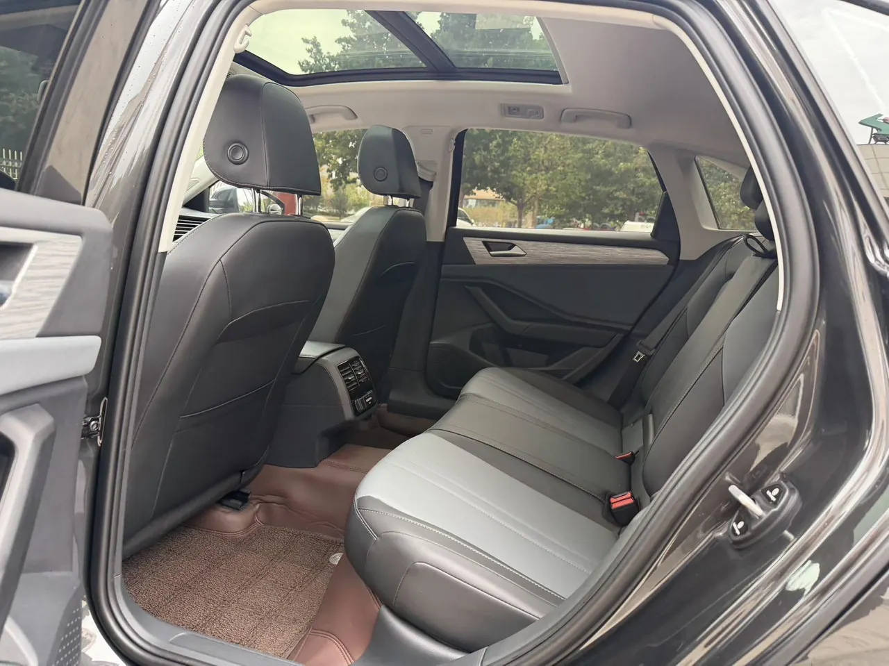 Volkswagen 2026 Sagittarius 1.5TSI 300TSI 30 million Selected Exceed Automatic Gear 8
