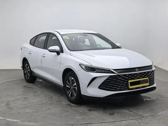 BYD 2025 Qin PLUS DM-i 1.5 stepless smart driving version 128KM aggressive automatic gear 3