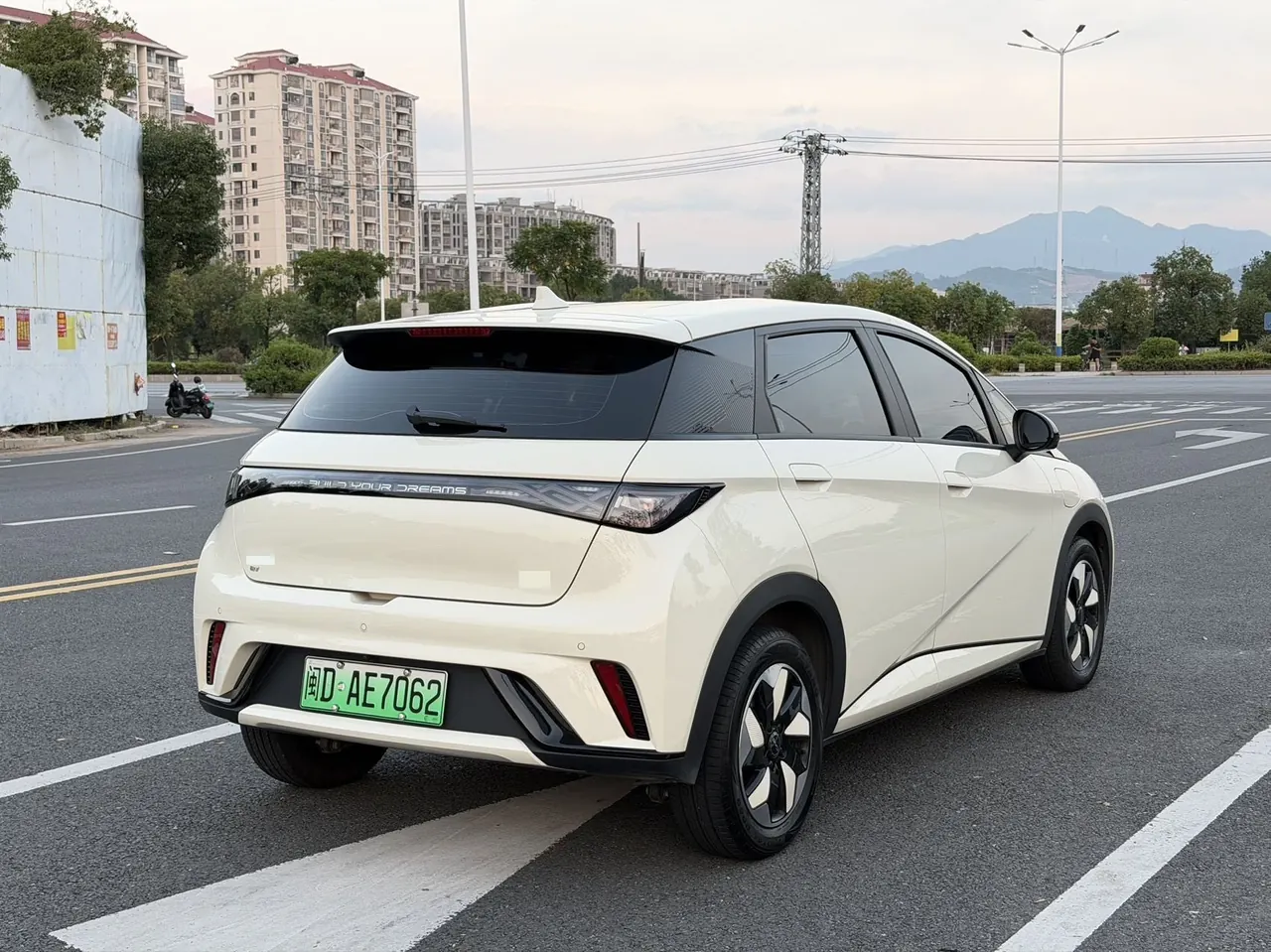 BYD 2025 Dolphins 420km Free Edition Automatic 4