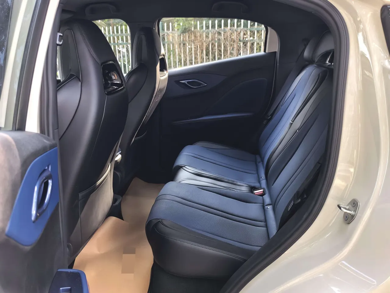 BYD 2025 seagulls 305km free version automatic gear 4