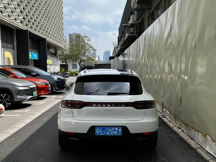 Porsche Macan (Imported) 2021 Macan 2.0T Automatic Gear 3