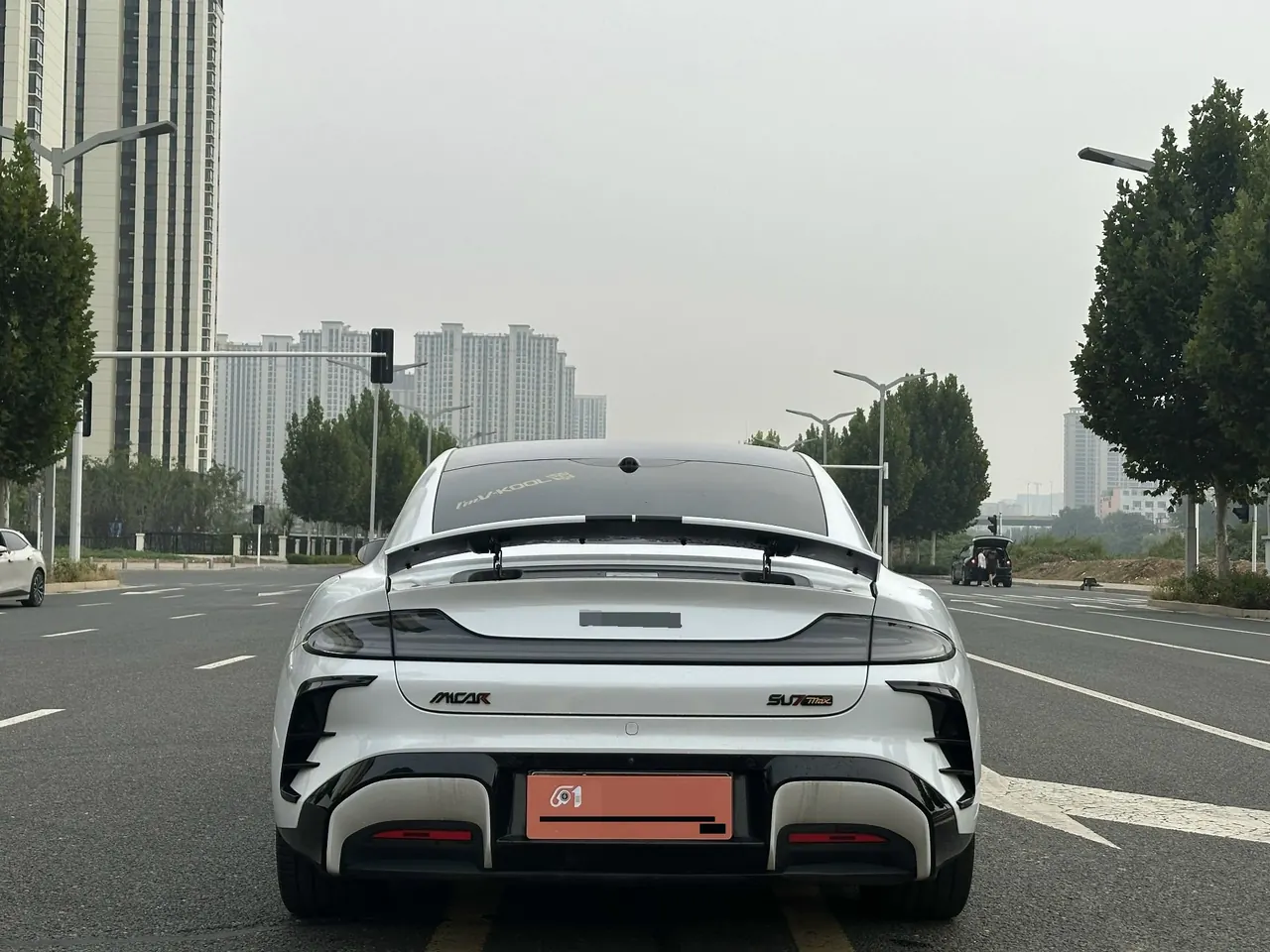 MI 2024 SU 7 800km 4-wheel drive ultra-long endurance high-end smart driving Max version automatic gear 11