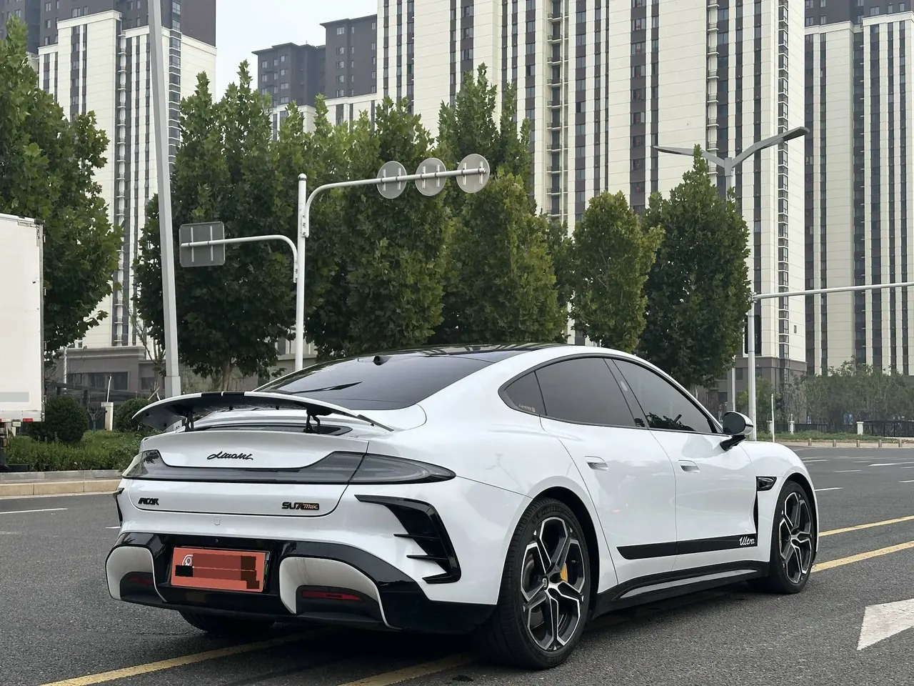 MI 2024 SU 7 800km 4-wheel drive ultra-long endurance high-end smart driving Max version automatic gear 12