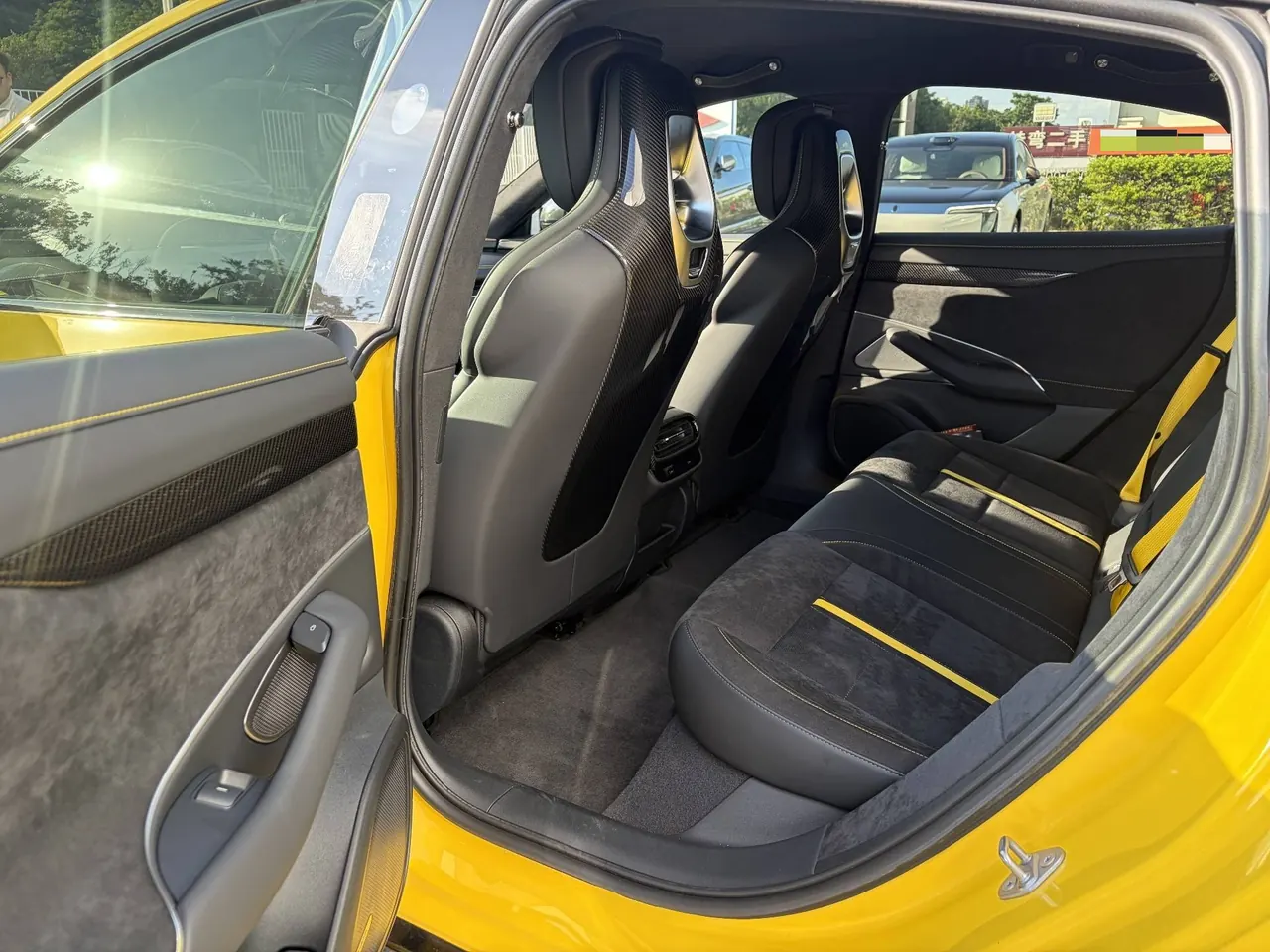 MI 2025 SU7 Ultra Ultra Automatic 4