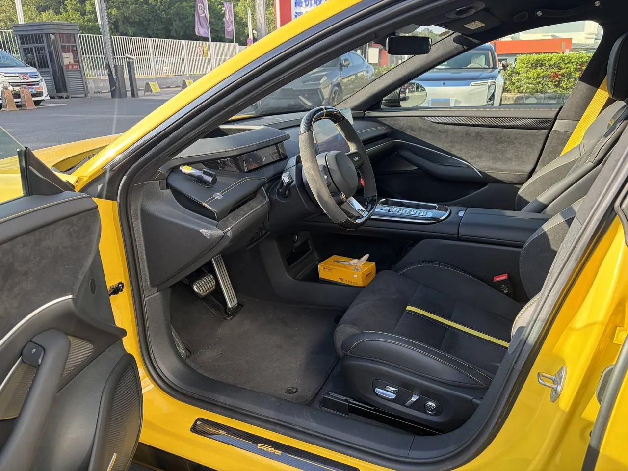 MI 2025 SU7 Ultra Ultra Automatic 5