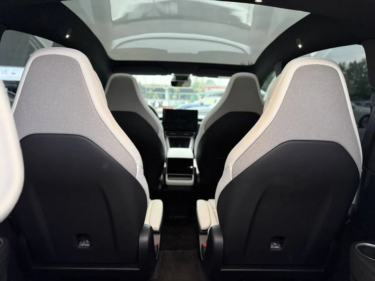 Tesla 2025 Model Y L Long Endurance All-Wheel Drive Automatic Transmission 9