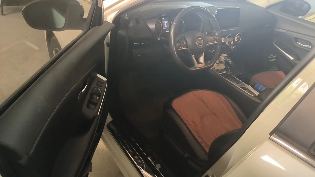 Nissan 2021 Sylphy 1.6 Stepless XL Pleasant Edition Automatic Gear 2