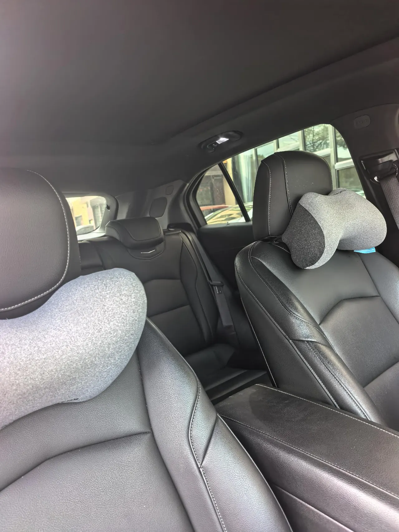 Cadillac 2021 XT4 2.0T 28T Two-Drive Leading Automatic Gear 4