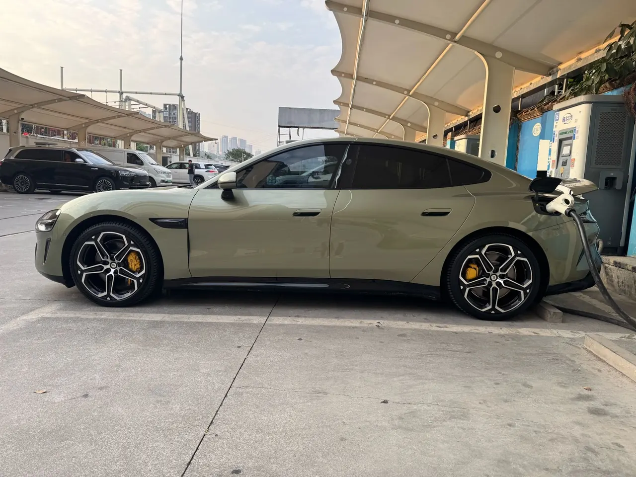 MI 2024 SU 7 830km Rear Drive Ultra Long Endurance High-end Smart Drive Pro Edition Automatic Gear 3