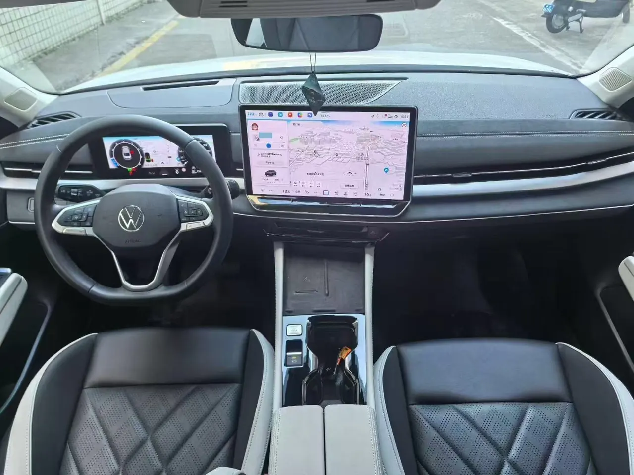 Volkswagen 2026 Sagittarius L 1.5TSI 300TSI Luxury Automatic 6