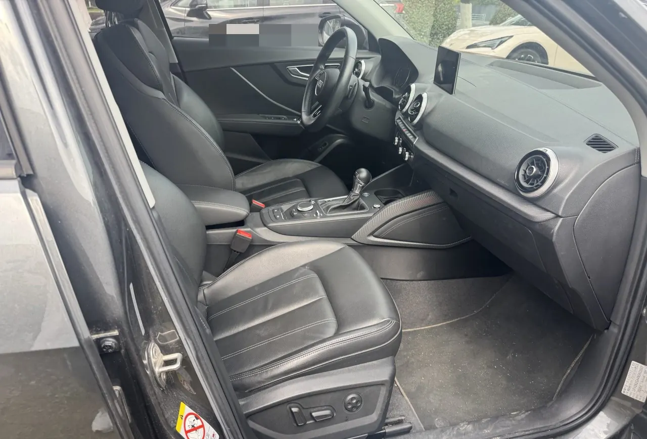 Audi 2022 Q2L 1.4TFSI 35TFSI Fashion Dynamic Automatic 3