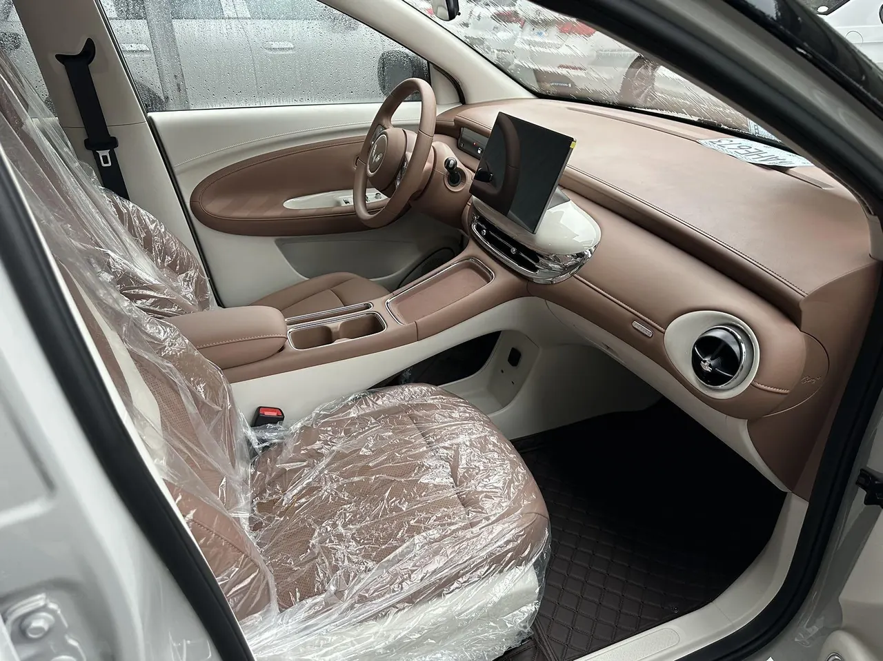 WuLing 2026 Plantronics Pro 330km Enjoy Automatic Gear 6
