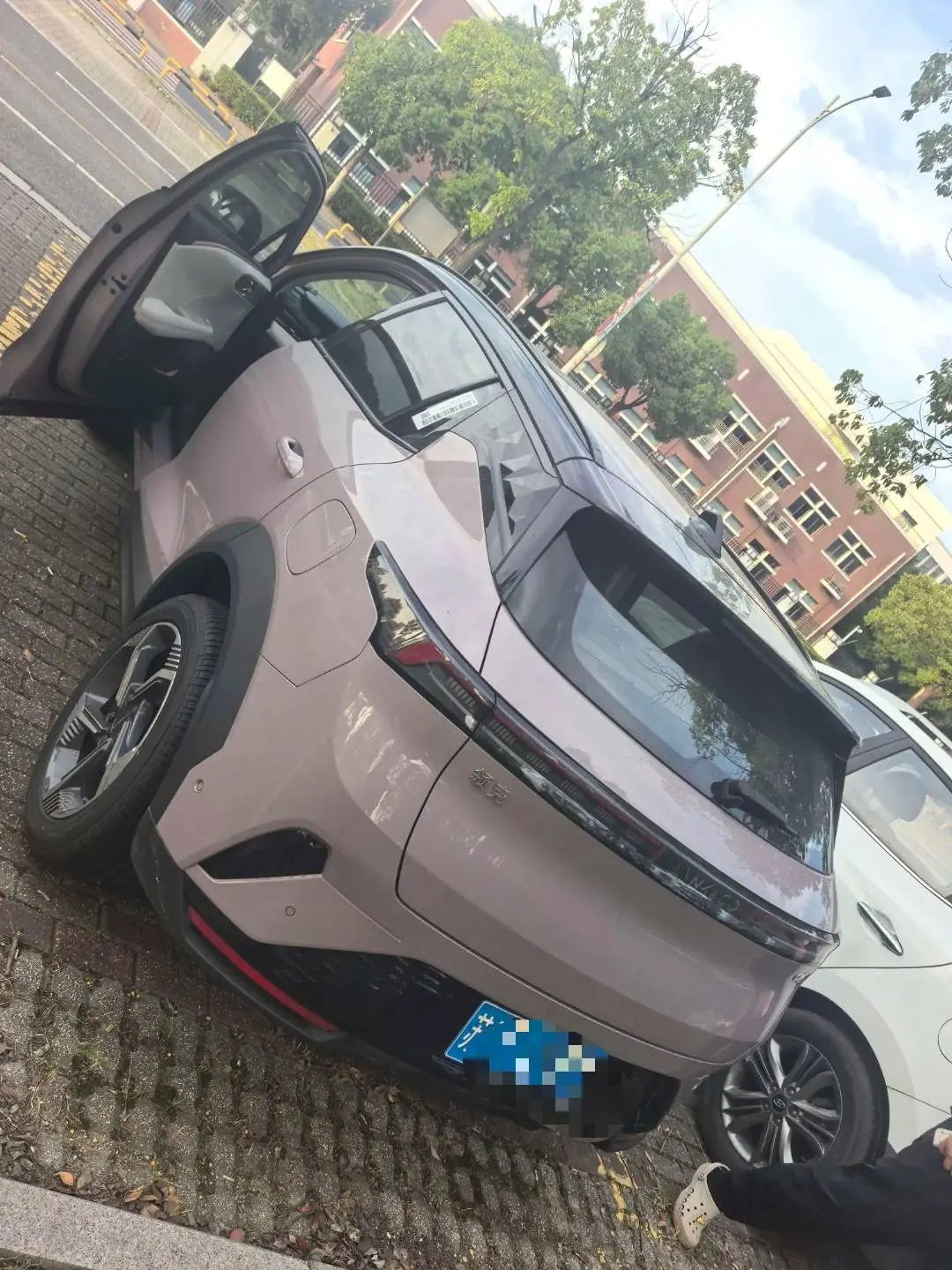 LYNK&amp;CO 2026 LYNK&amp;CO 06 1.5T Relive Ultra Auto 8