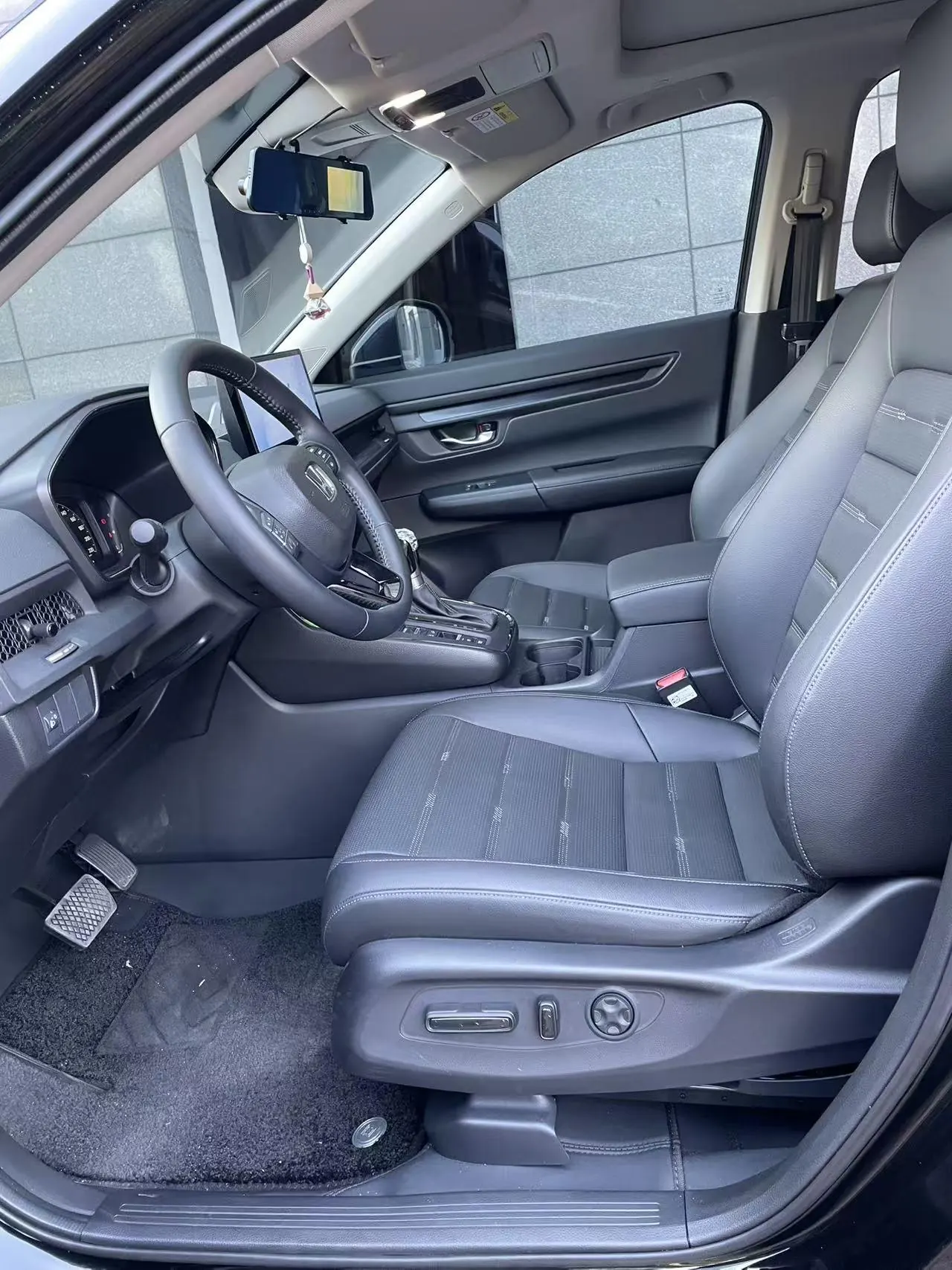Honda 2026 CR-V 1.5T Stepless 240TURBO Global 30 Years Glory Two-Drive Front is still 5-seat Automatic Gear 5