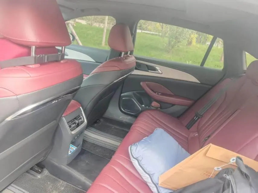 HongQi 2025 H5 1.5T Xuan Ying Edition Automatic Gear 6